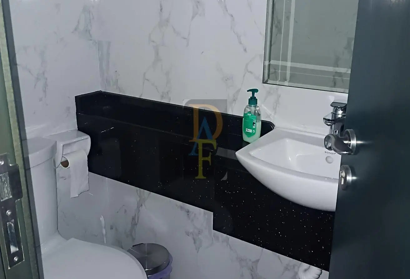 157789131 - Property Main Image