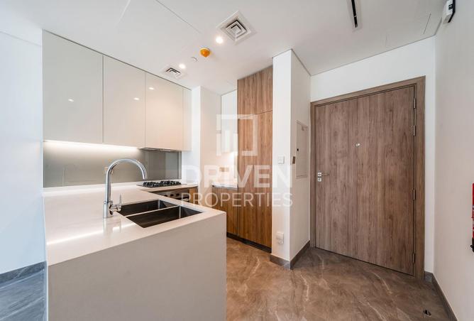110968811 - Property Image 3