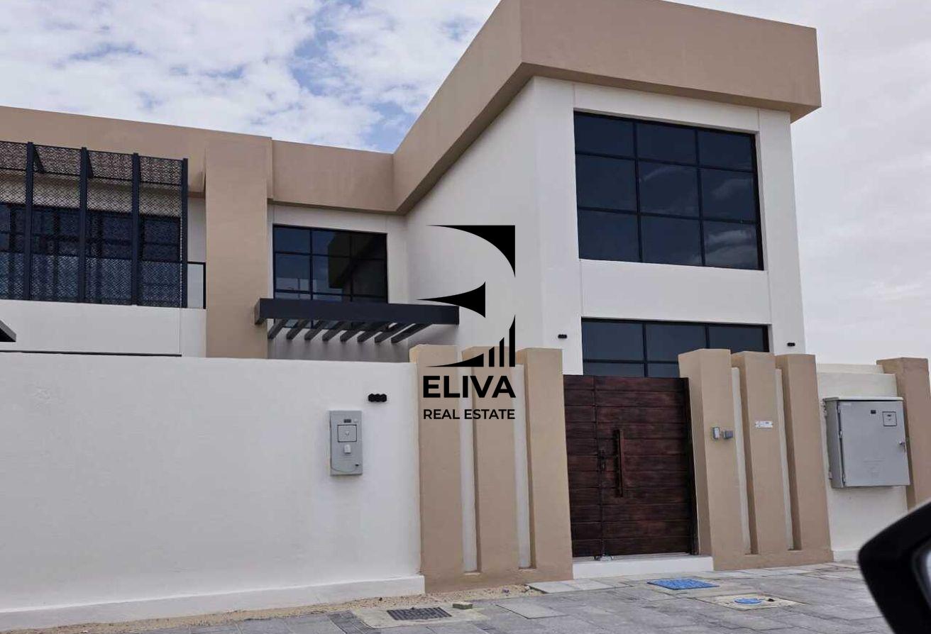 Brand New | Corner Unit | Huge Family Home