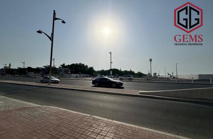 Villa - Studio - 6 Bathrooms for rent in Jumeirah 3 - Jumeirah - Dubai