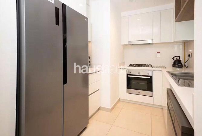 88298211 - Property Image 3