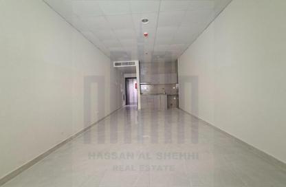 Apartment - Studio - 1 for rent in Fire Station Road - Muwaileh - Sharjah Apartment - Studio - 1 for rent in Fire Station Road - Muwaileh - Sharjah