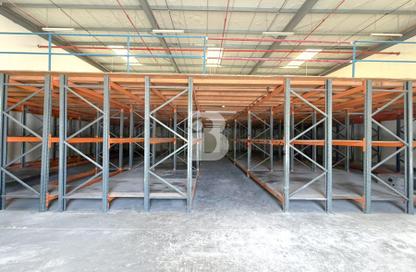 Warehouse - Studio for rent in Phase 1 - Dubai Investment Park (DIP) - Dubai