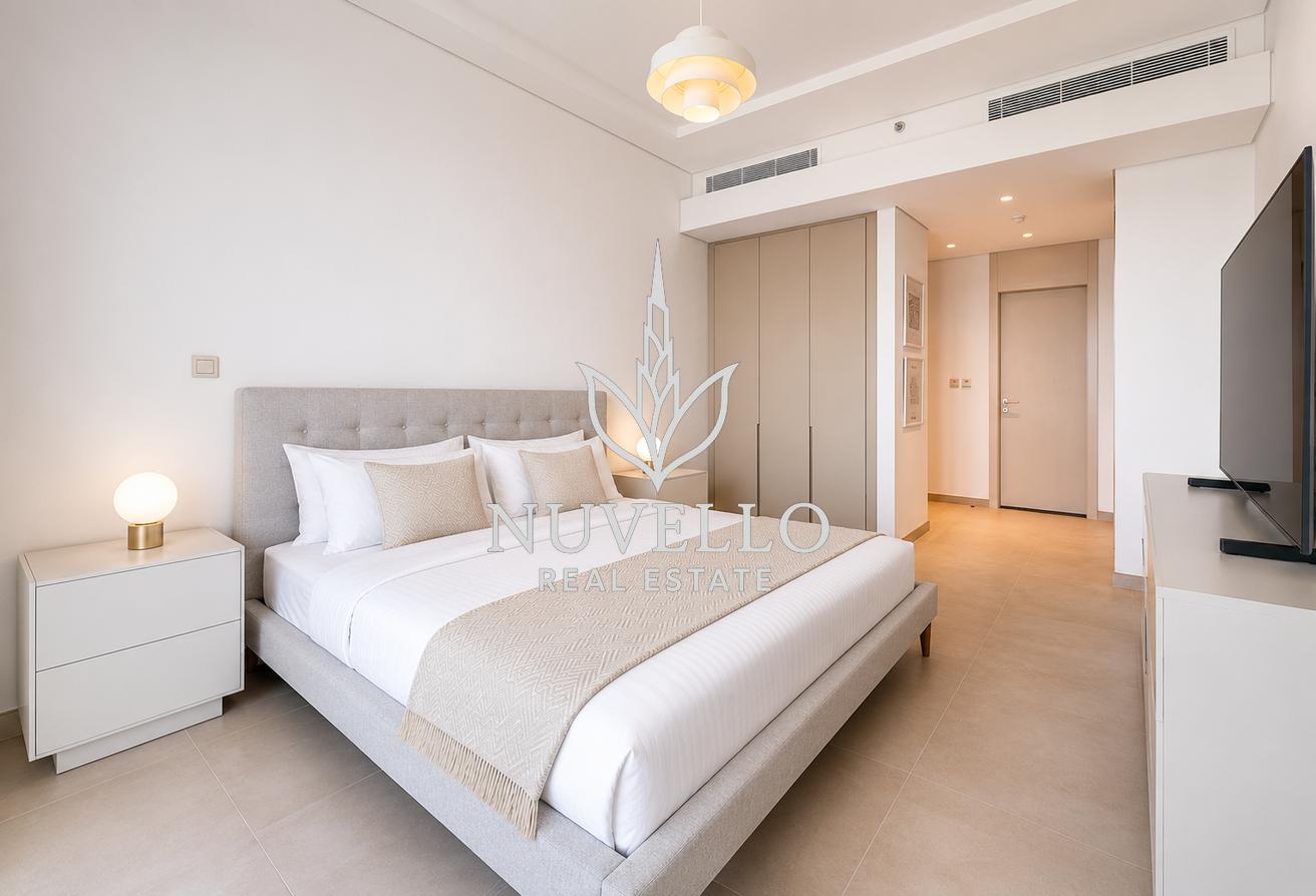 Skyline View | Luxury Furnished | High End Living photo 9