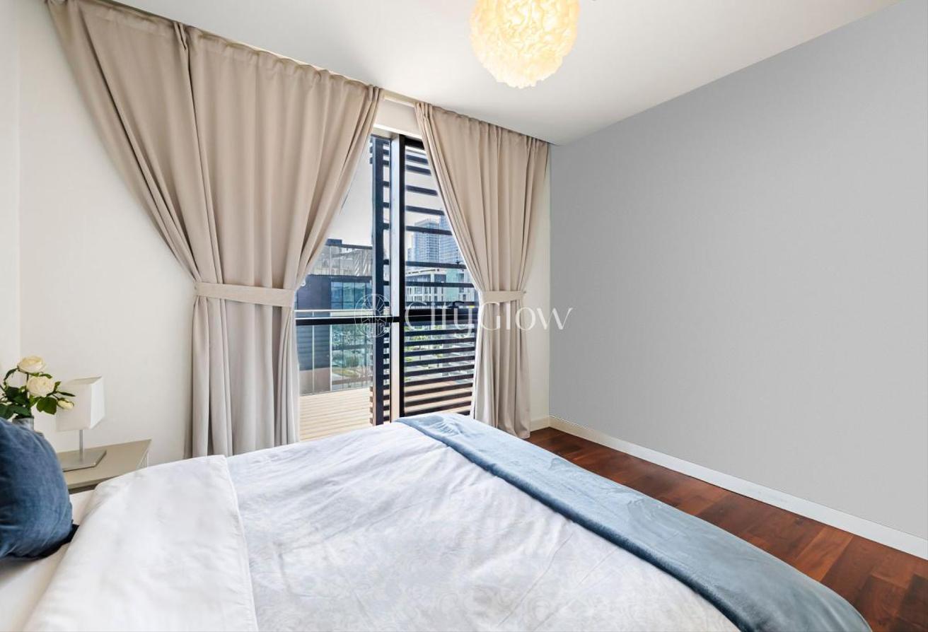 Exclusive | Furnished| Balcony with Boulevard View photo 13