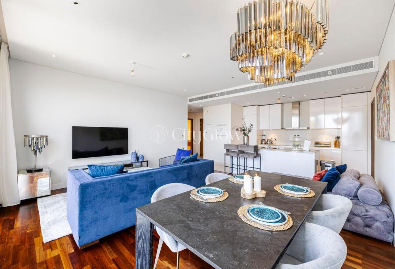 Exclusive | Furnished| Balcony with Boulevard View photo 6