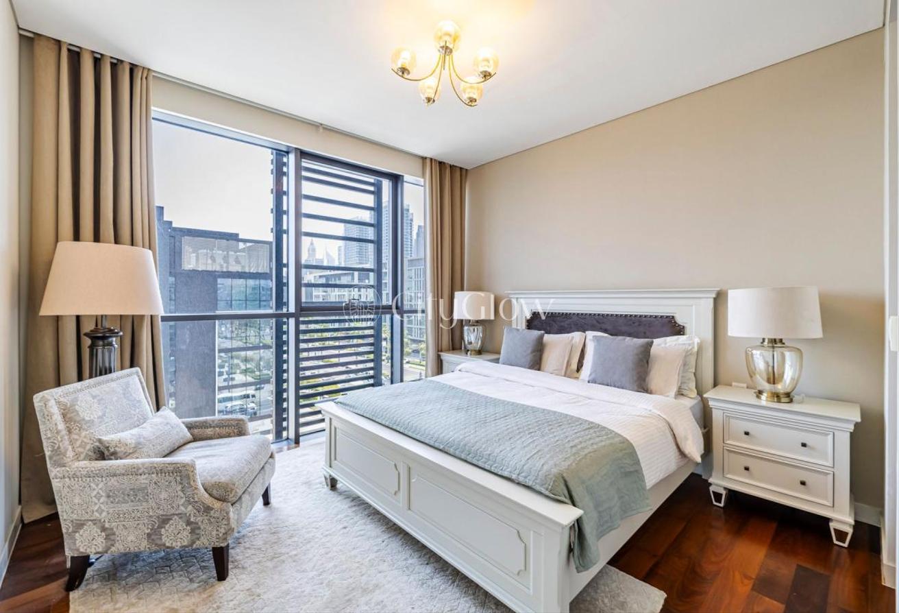 Exclusive | Furnished| Balcony with Boulevard View photo 15