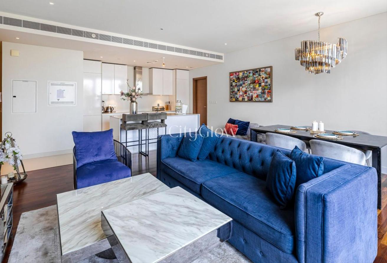 Exclusive | Furnished| Balcony with Boulevard View photo 4