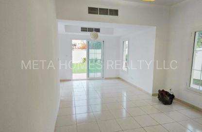 Villa - 3 Bedrooms - 3 Bathrooms for rent in Springs 12 - The Springs - Dubai