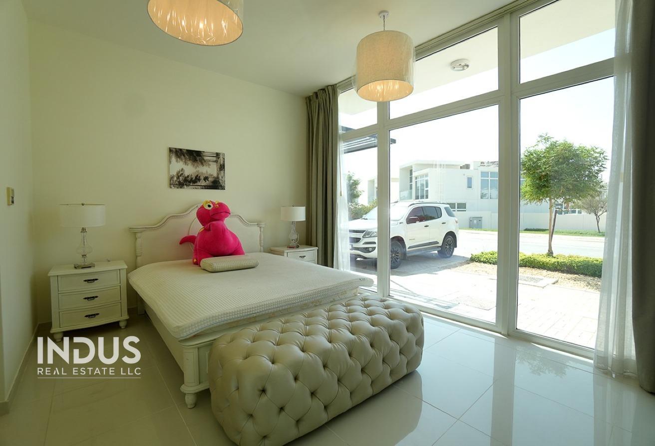 Single Row | Stand Alone | Furnished | with Pool photo 9