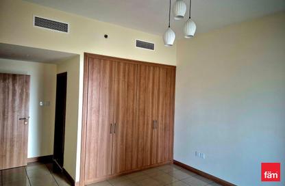 Apartment - 1 Bedroom - 2 Bathrooms for rent in Sulafa Tower - Dubai Marina - Dubai