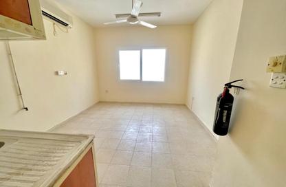 Apartment - Studio - 1 Bathroom for rent in Muwailih Building - Muwaileh - Sharjah Apartment - Studio - 1 Bathroom for rent in Muwailih Building - Muwaileh - Sharjah