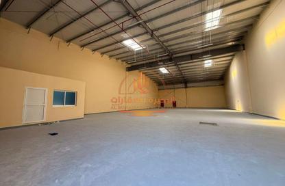Warehouse - Studio - 1 Bathroom for rent in Al Sajaa S - Al Sajaa - Sharjah