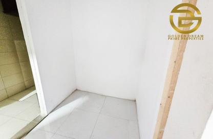 Shop - Studio - 1 Bathroom for rent in Al Barsha 1 - Al Barsha - Dubai