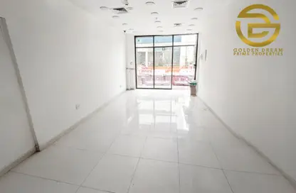 Shop - Studio - 1 Bathroom for rent in Al Barsha 1 - Al Barsha - Dubai