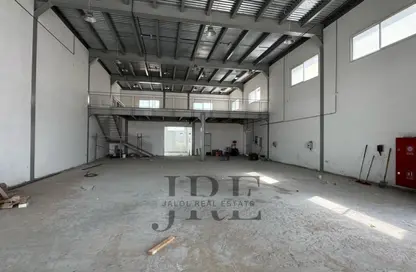 مستودع - استوديو - 1 حمام للايجار في الصجعة الصناعية - الصجعة - الشارقة