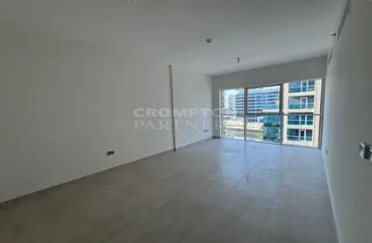 Apartment - 2 Bedrooms - 3 Bathrooms for rent in The Golden Tower - Al Raha Beach - Abu Dhabi