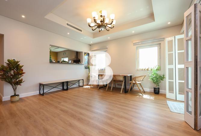 105982128 - Property Image 2