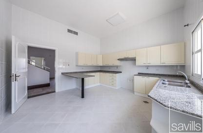 Villa - 4 - 5 for rent in Umm Suqeim 2 Villas - Umm Suqeim 2 - Umm Suqeim - Dubai