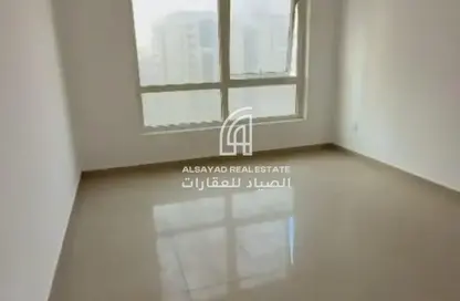 Apartment - 2 Bedrooms - 2 Bathrooms for sale in Al Khan - Sharjah