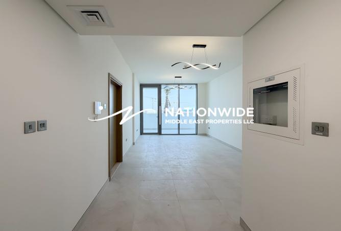 137438667 - Property Image 2