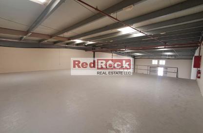 Warehouse - Studio - 1 Bathroom for rent in Al Sajaa Industrial - Al Sajaa - Sharjah