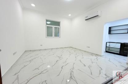 Apartment - Studio - 1 for rent in Mohamed Bin Zayed Centre - Mohamed Bin Zayed City - Abu Dhabi