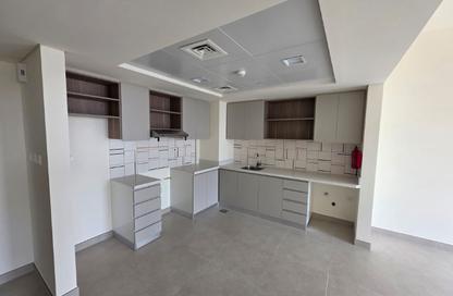 Apartment - 1 Bedroom - 2 Bathrooms for rent in Reeman Living - Al Shamkha - Abu Dhabi Apartment - 1 Bedroom - 2 Bathrooms for rent in Reeman Living - Al Shamkha - Abu Dhabi
