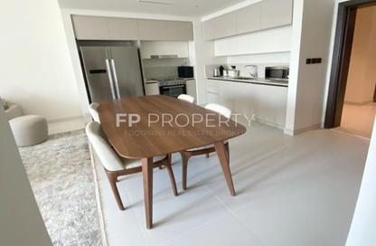 شقة - 2 غرف نوم - 2 حمامات للايجار في برج Marina Vista 1 - مارينا فيستا - إعمار بيتشفرونت - دبي هاربور - دبي