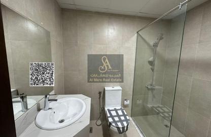 Apartment - 2 Bedrooms - 3 Bathrooms for sale in Al Amira Village - Al Yasmeen - Ajman