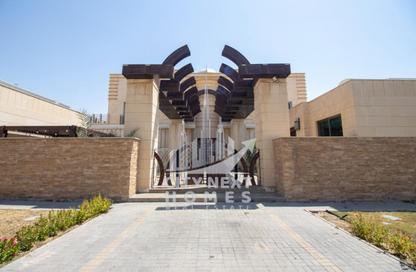 Villa - 6 Bedrooms - 7 Bathrooms for rent in Al Manara - Dubai