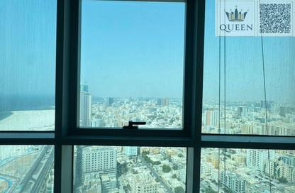 Apartment - 2 Bedrooms - 3 Bathrooms for rent in Corniche Tower - Ajman Corniche Road - Ajman