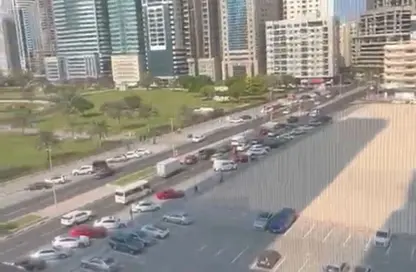 شقة - 3 غرف نوم - 3 حمامات للبيع في المجاز 2 - المجاز - الشارقة