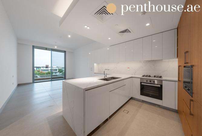 Golf & Park View | Premium Finishes| Good Location