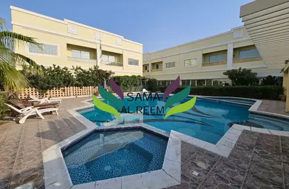 فيلا - 4 غرف نوم - 3 حمامات للايجار في فلل الجميرا 1 - جميرا 1 - جميرا - دبي