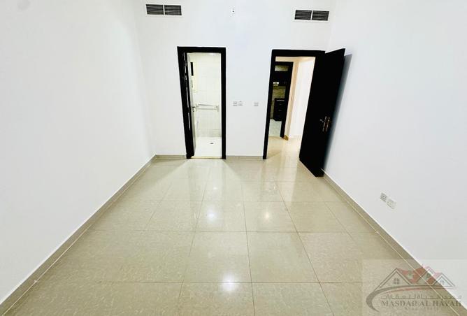 87466051 - Property Image 2