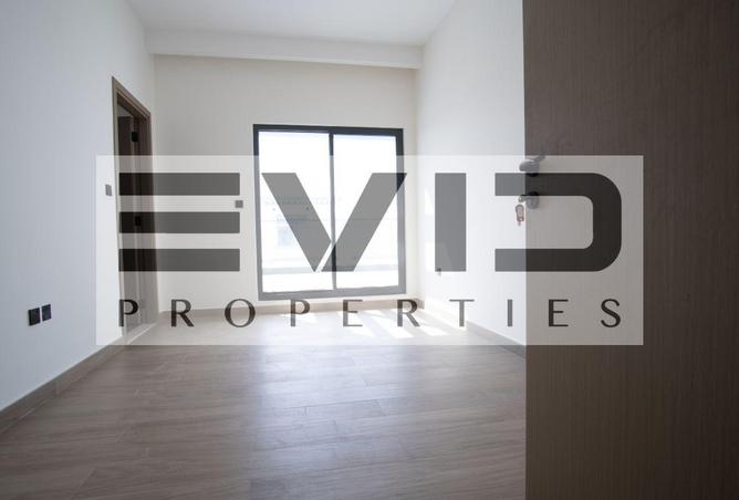 56941199 - Property Main Image