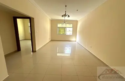 Apartment - 1 Bedroom - 2 Bathrooms for rent in Muwaileh 29 Building - Muwaileh - Sharjah