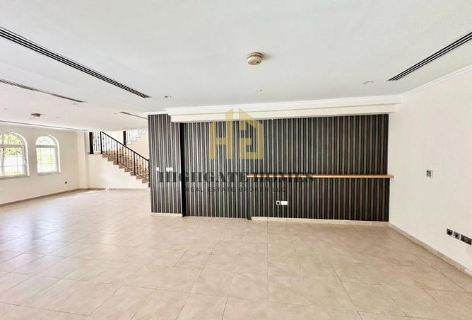 135144362 - Property Image 3