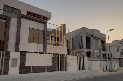 Villa - 5 - 6 for sale in Hoshi - Al Badie - Sharjah