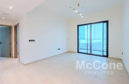 شقة - 2 غرف نوم - 2 حمامات للايجار في مرتفعات بن غاطي - الضاحية 10 - قرية جميرا الدائرية - دبي