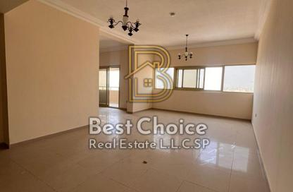 Apartment - 3 - 3 for rent in Thuraya Al Majaz Building - Al Majaz 3 - Al Majaz - Sharjah