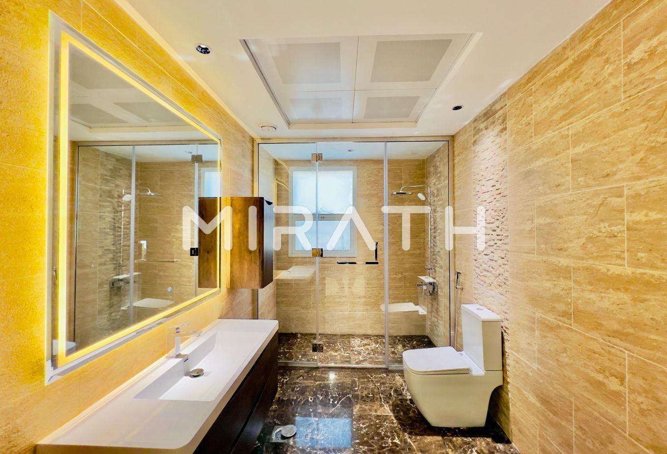 Upgraded 5BR Villa | Large Layout | Private Pool photo 8