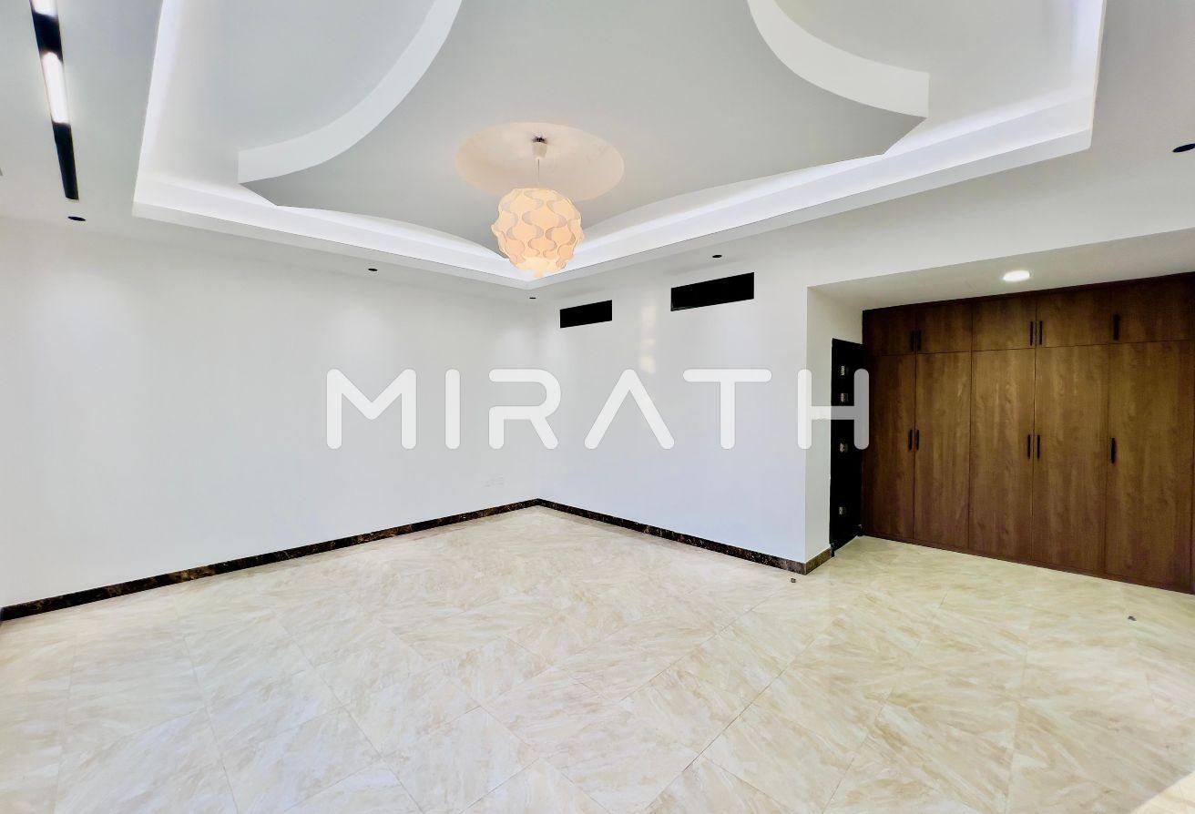 Upgraded 5BR Villa | Large Layout | Private Pool photo 15
