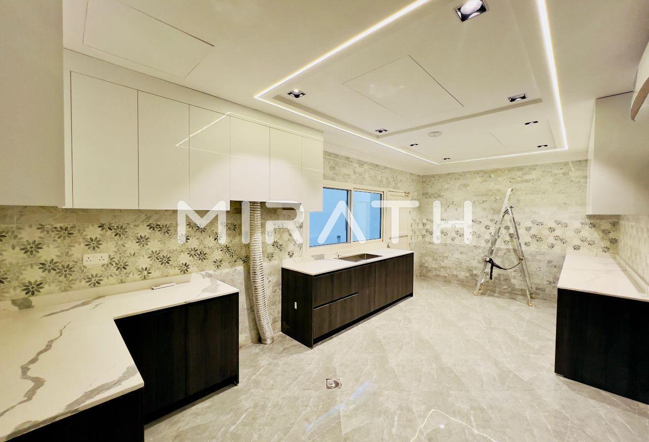 Upgraded 5BR Villa | Large Layout | Private Pool photo 9