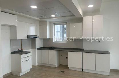 Apartment - 1 Bedroom - 1 Bathroom for rent in Bloom Towers B - Bloom Towers - District 10 - Jumeirah Village Circle - Dubai