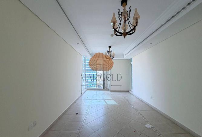SPACIOUS | UNFURNISHED | PREMIUM BUILDING