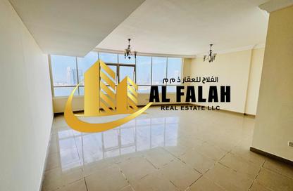 Apartment - 3 Bedrooms - 4 Bathrooms for rent in New Al Taawun Road - Al Taawun - Sharjah