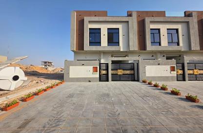 Villa - 3 - 6 for sale in Al Zaheya Gardens - Al Zahya - Ajman