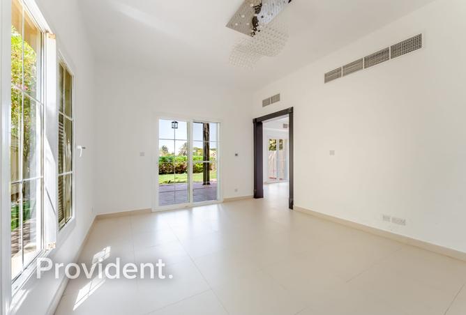 142858480 - Property Image 2